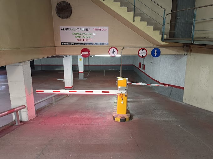 Entrada del parking subterráneo